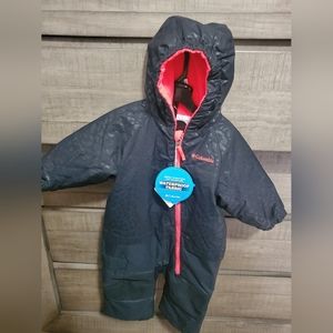 Columbia black leopard/pink snowsuit 12-18months NWT
